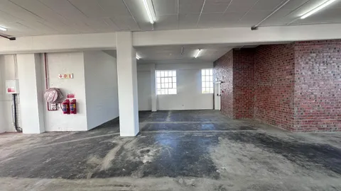 1187m2 of Industrial Space to Lease 